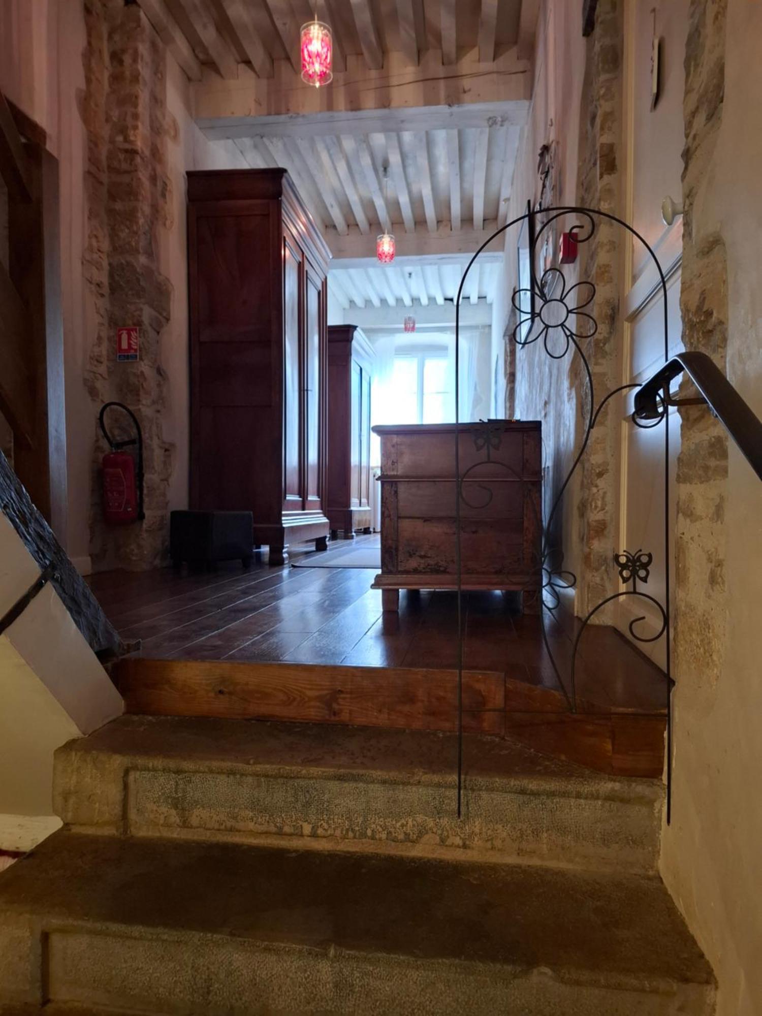 Maison D'Eusebia Château-Chalon Zewnętrze zdjęcie